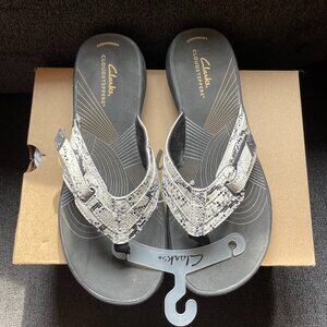 Clarks Cloudsteppers Snakeskin Print SZ 8